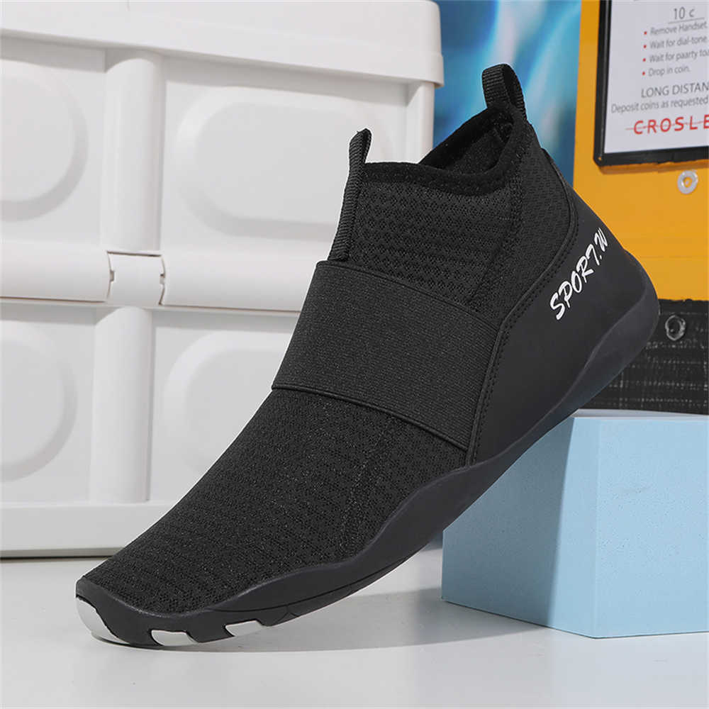 オーバーサイズ 41-42 レッド テニス ウィメンズ ミュ - Women'S Shoes To Buy のレビューと価格