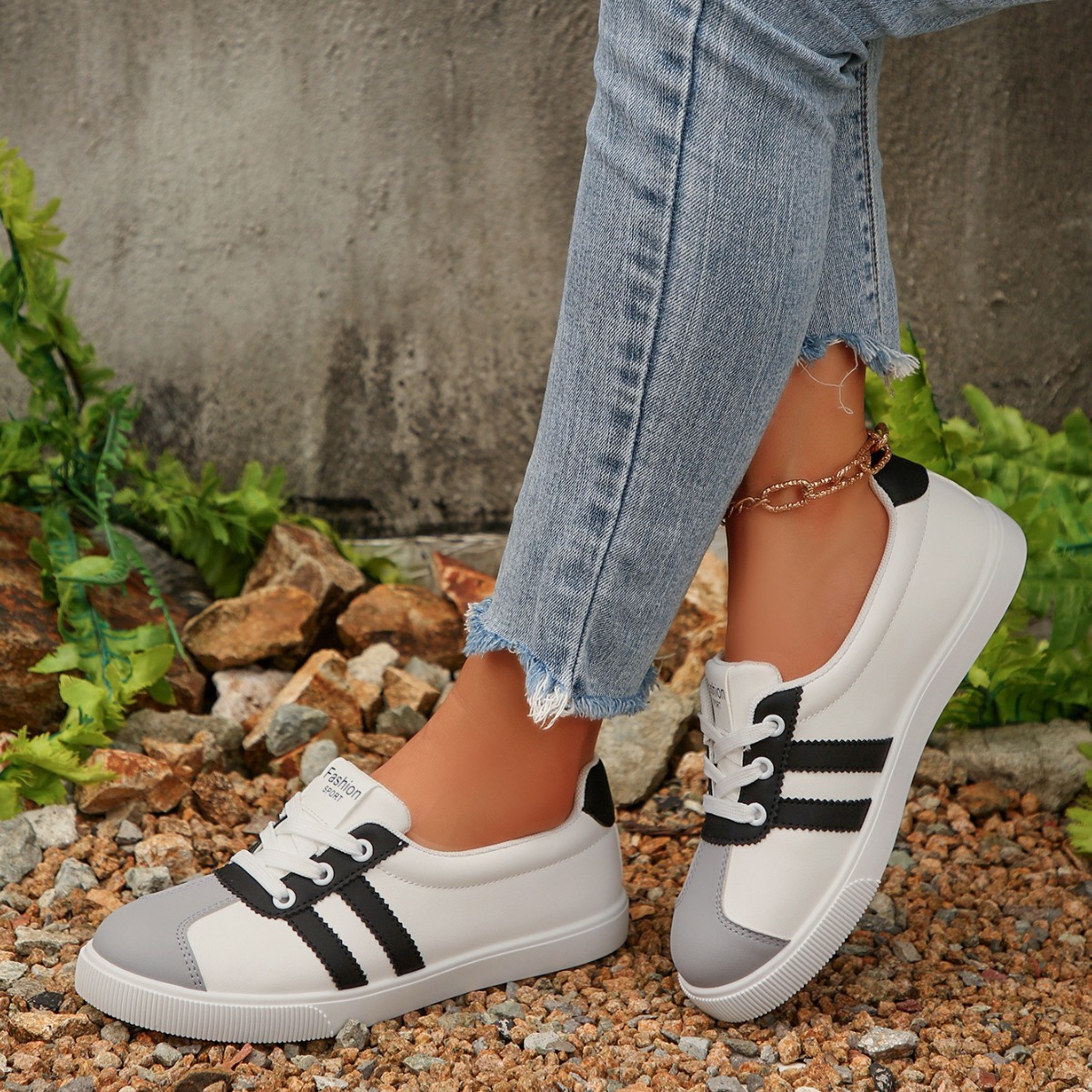 韓国風レディース春秋スニーカー 通気性抜群 快適 厚底フラッ - Women Shoes Sale のレビューと価格