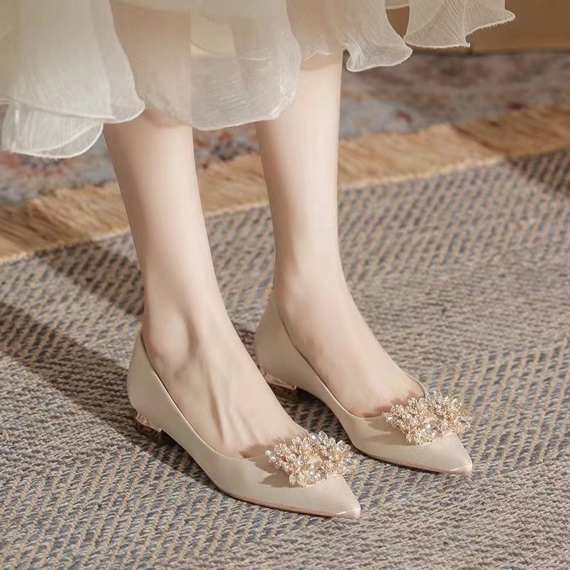 2025年新作レディース、華やかなポインテッドトゥフラットシ - Pointed Toe Flat のレビューと価格