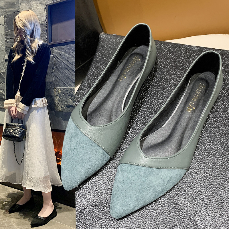 レディース向けフラットブラックレザーシューズ 秋向け万能ロー - Pointed Toe Flat のレビューと価格