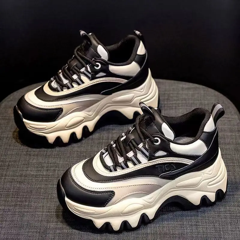 万能な身長アップ厚底ダッドスニーカー レディース 2025  - Women'S Shoes Trending 2025 のレビューと価格