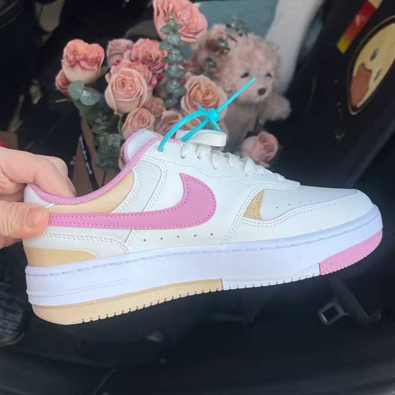 ナイキ レディース ホワイト ピンク ロートップ スケートシ - Women Shoes Running Nike のレビューと価格